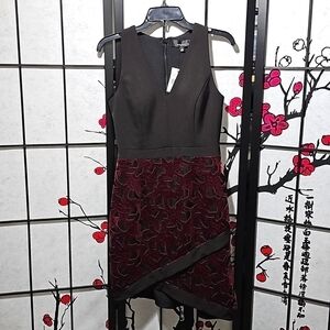 Adelyn Rae Sleeveless Black Plum Dress Size Small NWT